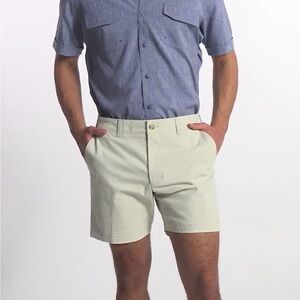 IZOD Men’s Saltwater Stretch Classic Fit Shorts 38 WAIST 7 Inch Inseam NWT